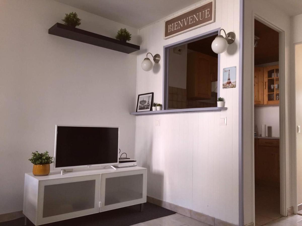 Appartement Eco 6 Personnes Magny-le-Hongre Luaran gambar